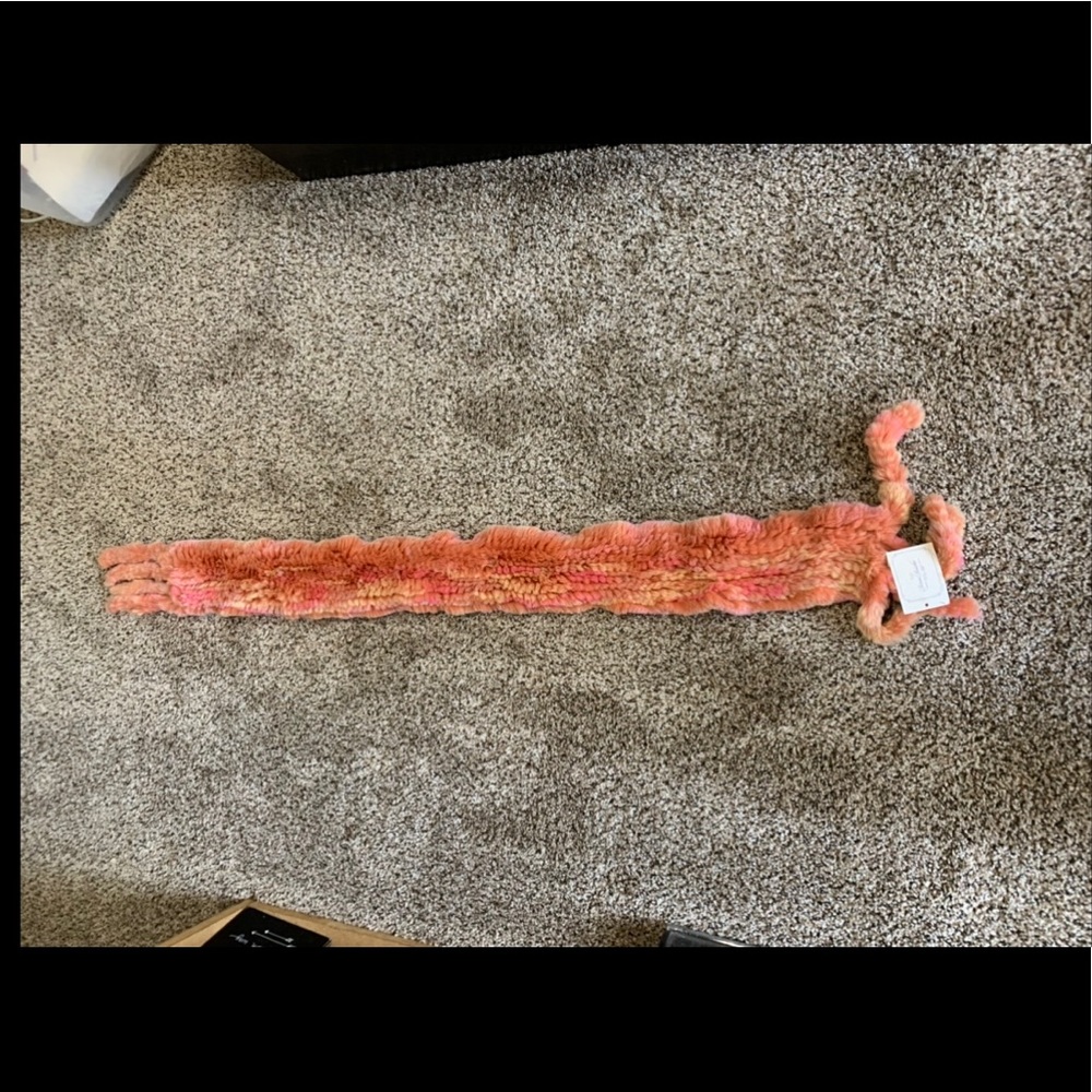 Ran Wing Knitted Rex Scarf